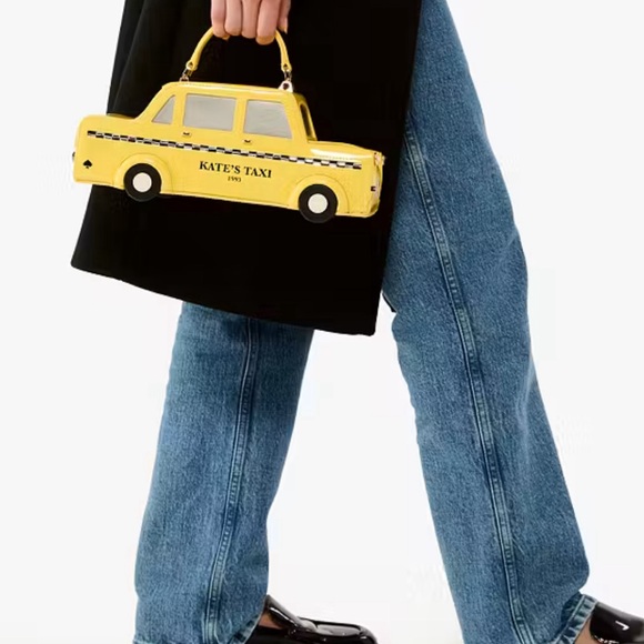 Kate Spade NWT NYC 3D Taxi Crossbody -‎ Yellow - Picture 2 of 6